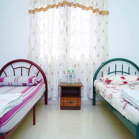 דאנגון Anjung Nor Muslim Homestay מראה חיצוני תמונה