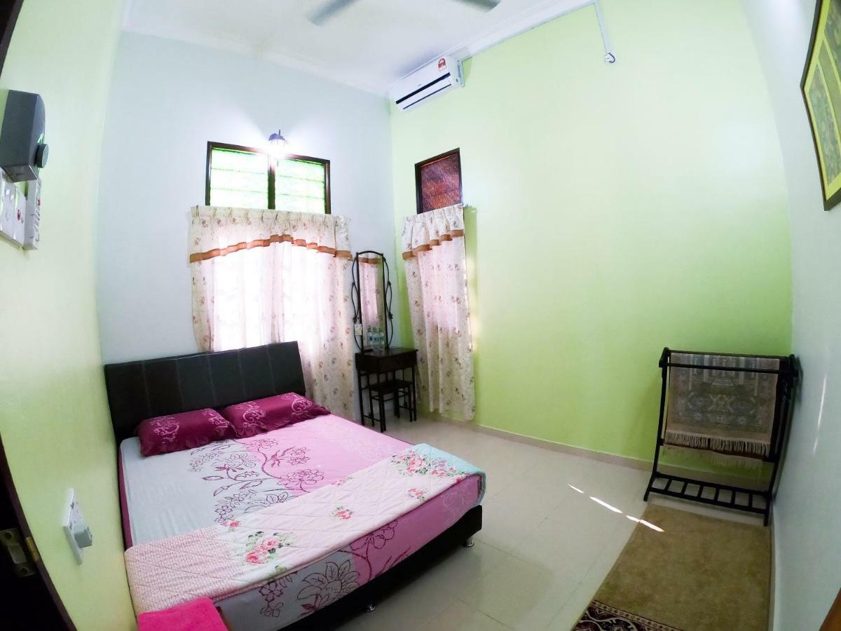 דאנגון Anjung Nor Muslim Homestay מראה חיצוני תמונה